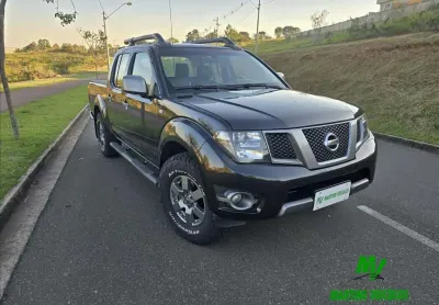 Nissan frontier 2.5 sv attack 4x4 cd turbo eletronic diesel 4p automático
