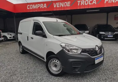 Kangoo 1.6 advanced completa 2025