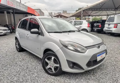 Fiesta Hatch 1.0 completo 2014