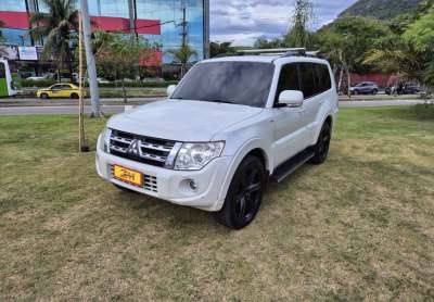 Pajero full 2013 diesel