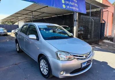 Toyota etios sedan xls 1.5 flex 2013