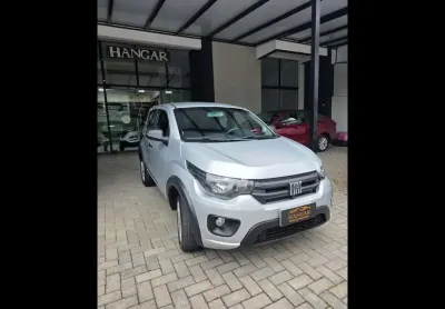 Fiat mobi like 1.0 fire flex 5p.  - prata - 2024/2025