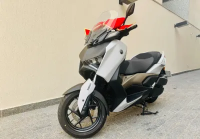 Yamaha xmax 250 abs 2023 igualzinho a 0km !