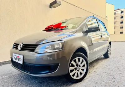 Vw fox trend 1.0 flex 2013 completo ! 