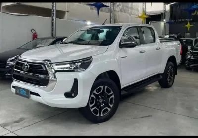 Toyota hilux 2.8 d-4d turbo cd srx 4x4 - 2023/2024