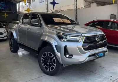 Toyota hilux 2.8 d-4d turbo cd srx plus 4x4 - 2024/2024