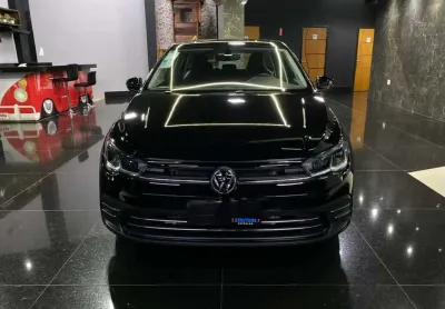 Volkswagen polo 2023 1.0 170 tsi highline automático