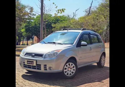 Ford fiesta 1.6 mpi hatch 8v flex 4p manual