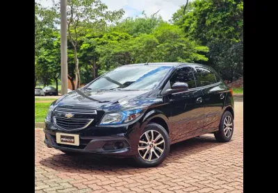 Chevrolet onix 1.4 mpfi lt 8v flex 4p automático