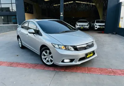 Civic exr com teto solar