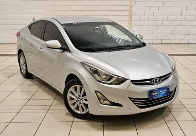 Elantra gls automatico , motor 2.0 de 178 cavalos, veículo super completo , com multimidia, 4 pneus 