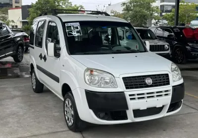 Fiat doblo essence 1.8 2012