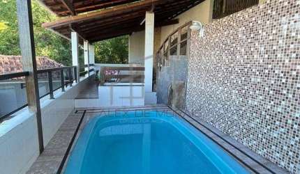 Casa com piscina à venda,3 quartos sendo 1 suíte, em Santa Cecília, Vitória, ES