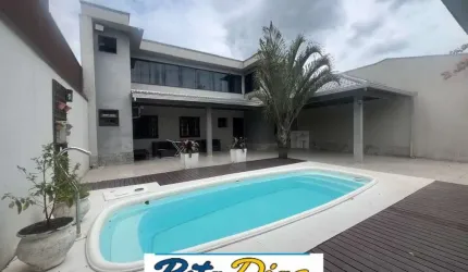Sobrado para alugar no bairro Balneário Leblon - Pontal do Paraná/PR