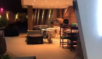 MARAVILHOSA CASA NA VILA AUGUSTA