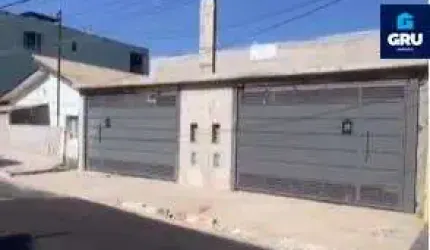 CASA TÉRREA RECÉM REFORMADA NO JARDIM VILA GALVÃO (MOBILIADO)