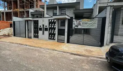 MARAVILHOSA CASA TÉRREA NOVA EM ATIBAIA