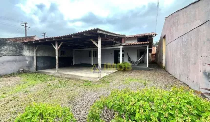 CASA 2 QUARTOS COM AMPLO TERRENO COROADOS GUARATUBA