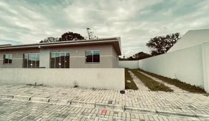 Casa para venda com 2 quartos em Matinhos