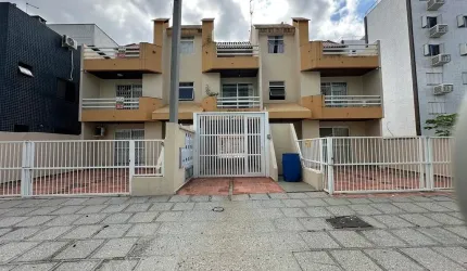 Apartamento duplex para venda em Caiobá