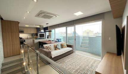 Cobertura Duplex mobiliada a venda em Caiobá