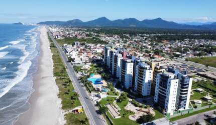 Apartamento frente mar a venda em Matinhos