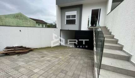 Casa com 3 quartos à venda no Velha, Blumenau , 263 m2 por R$ 1.050.000