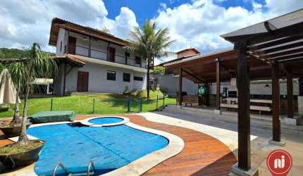 Casa com 4 dormitórios à venda, 367 m² por R$ 2.200.000,00 - Le Cottage - Nova Lima/MG