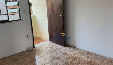 Sobrado com 2 dormitórios à venda por R$ 210.000,00 - Tenente Jardim - São Gonçalo/RJ