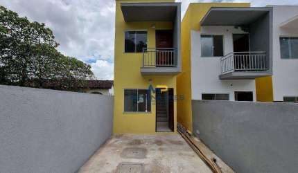 Casa com 2 dormitórios à venda por R$ 350.000,00 - Laranjal - São Gonçalo/RJ
