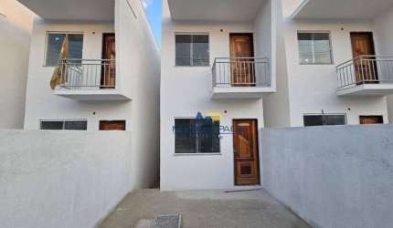 Casa com 2 dormitórios à venda por R$ 350.000,00 - Laranjal - São Gonçalo/RJ