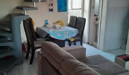 Casa com 2 dormitórios à venda por R$ 180.000,00 - Vista Alegre - São Gonçalo/RJ