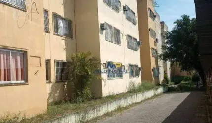 Apartamento com 2 dormitórios à venda, 51 m² por R$ 120.000,00 - Galo Branco - São Gonçalo/RJ