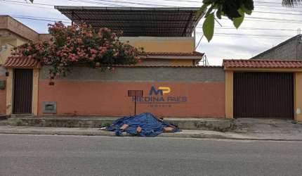 Casa com 3 dormitórios à venda, 160 m² por R$ 350.000,00 - Laranjal - São Gonçalo/RJ