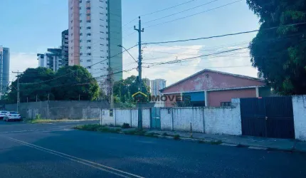 Casa comercial disponível para aluguel no bairro Jóquei - Teresina/Pi