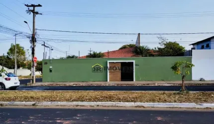 Casa Comercial para Aluguel na Zona Leste de Teresina/PI