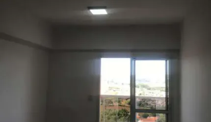 Excelente apto no Mirante Condo Club