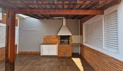 Casa com 3 quartos no Parque dos Bandeirantes