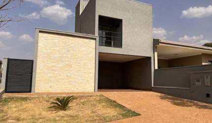 Casa com 4 suites em oportunidade