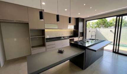Casa completa no condominio San Marco