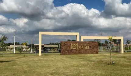 Condominio fechado Madri pronto para construir
