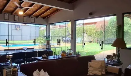 Linda Casa na Parte Alta da Lagoinha