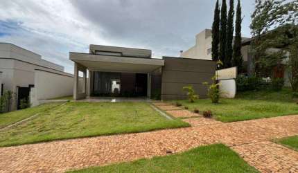 Casa Alpha 1 com 3 suites