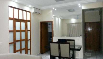 Apto com 2 dorm no Sumarezinho