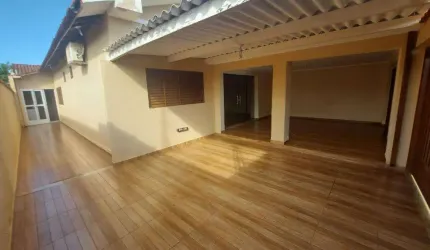 Casa no Ipiranga com 2 suites e edicula