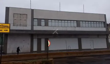 Prédio para alugar na Avenida Farrapos, 2318, Floresta, Porto Alegre por R$ 45.000