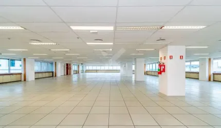 Sala comercial para alugar na Avenida Dolores Alcaraz Caldas, 90, Praia de Belas, Porto Alegre por R$ 45.960