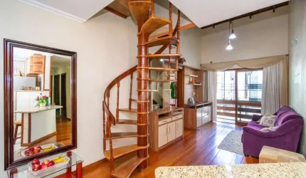 Casa com 2 quartos para alugar na Rua Dona Augusta, 37, Menino Deus, Porto Alegre por R$ 10.000