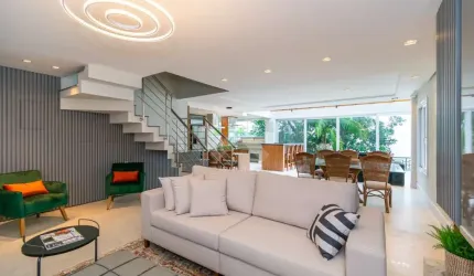 Casa em condomínio fechado com 3 quartos para alugar na Avenida Coronel Marcos, 1239, Ipanema, Porto Alegre por R$ 29.900