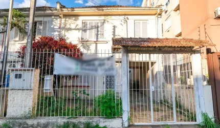 Terreno à venda na Rua Maranguape, 148, Petrópolis, Porto Alegre por R$ 690.000